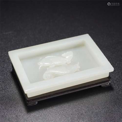 A CARVED WHITE JADE BRUSH WASHER