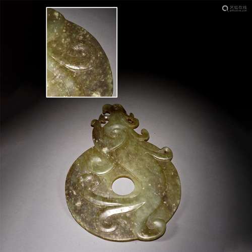 A JADE CAVRED PHOENIX PATTERN BI ORNAMENTS