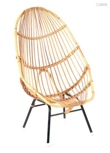 Rattan bucket seat