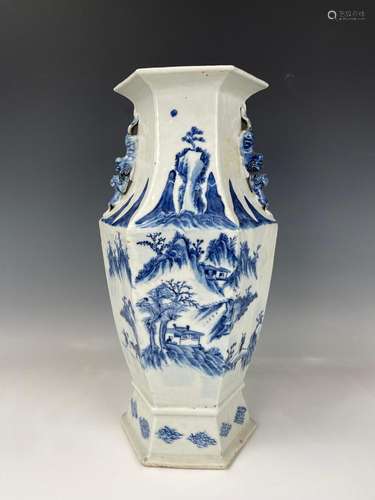 A Chinese Blue and White Hexagon Porcelain Vase