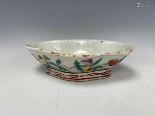 Antique Chinese Porcelain Famille Rose Bowl