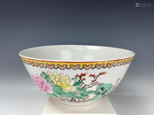 A Large Chinese Famille Rose Porcelain Bowl
