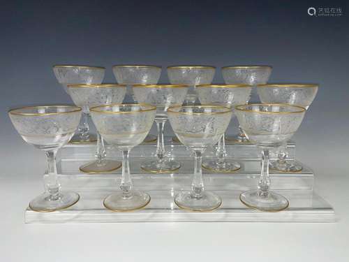 Set of 12 Wine Goblets Brocade Gold Trim