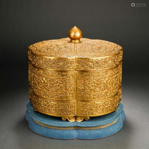 Qing Dynasty Gilt Bronze Dragon Pattern Treasure Box