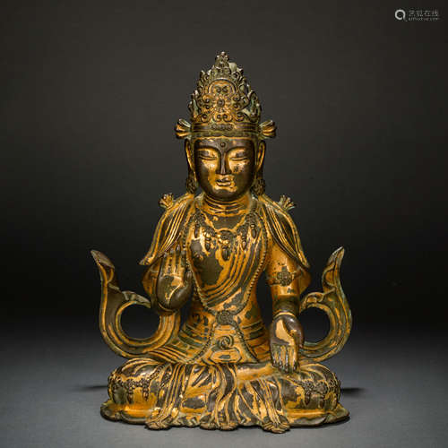 A Gilt Bronze Avalokitesvara Statue, Tang Dynasty