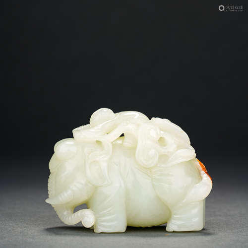 Qing Dynasty Hetian jade boy grazing ornaments