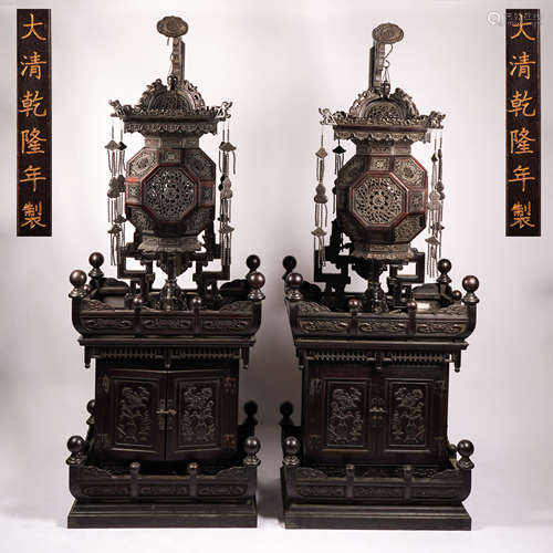 A Pair of Red Sandalwood Palace Lanterns, Qing Dynasty