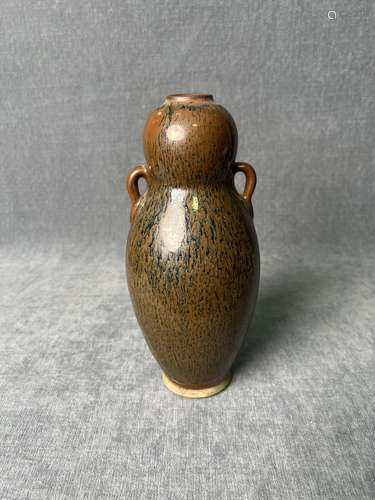 A Yuan Dynasty Iron Rust-glazed Porcelain Vase