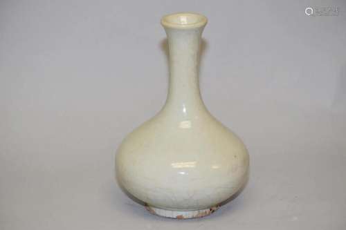 17-19th C. Korean Porcelain Celadon Vase