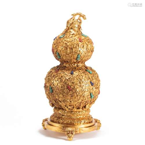 A CHINESE GILT BRONZE GOURDS ORNAMENTS