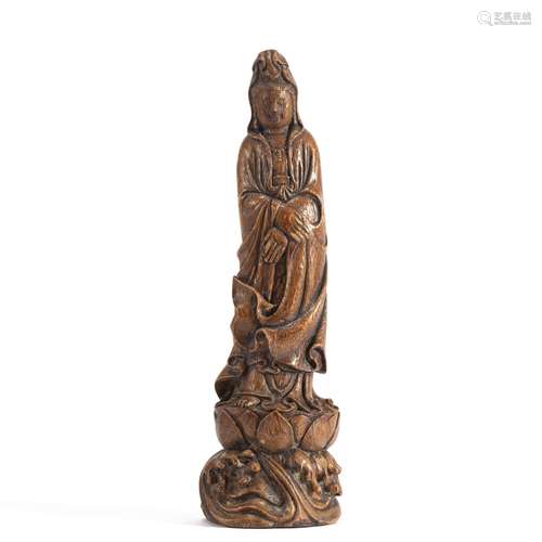 A CHINESE CHENXIANG WOOD GUANYIN BUDDHA STATUE