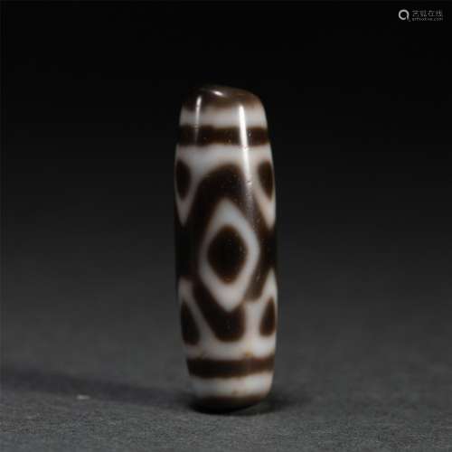 A TIBETAN DZI BEAD