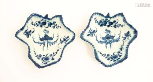 Two Worcester blue and white pickle leaf dishes decorated in...