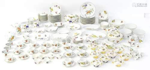 A large quantity of Royal Worcester dinner / tea wares in th...