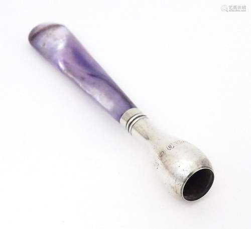 A silver mounted cigarette / cheroot mouthpiece / holder hal...