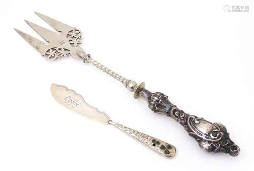 A silver handled bread fork, hallmarked Birmingham 1901, mak...