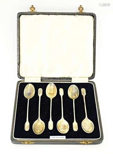 A cased set of 6 silver teaspoons hallmarked Birmingham 1939...