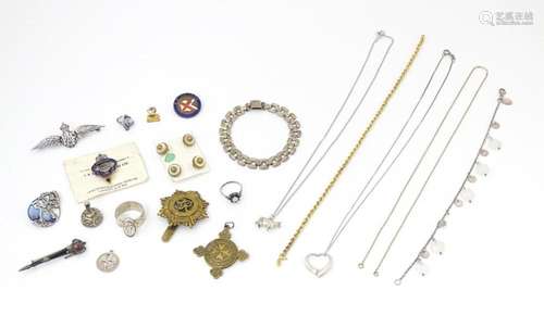 A quantity of assorted jewellery etc. to include silver brac...