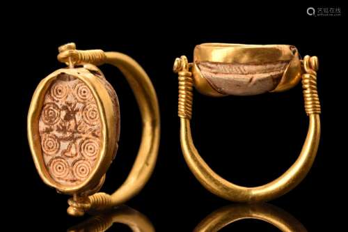 EGYPTIAN GOLD SWIVEL RING WITH SCARAB