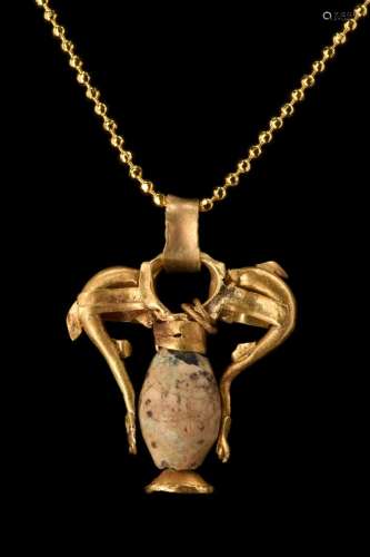 GREEK HELLENISTRIC GOLD PENDANT WITH DOLPHINES