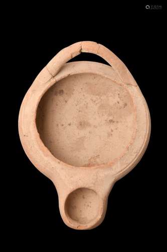 GREEK HELLENISTIC TERRACOTTA OIL LAMP