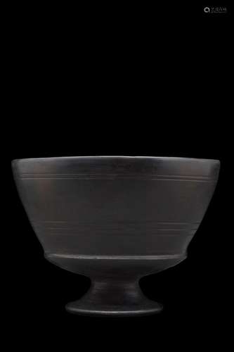 ETRUSCAN BUCCHERO WARE FOOTED BOWL