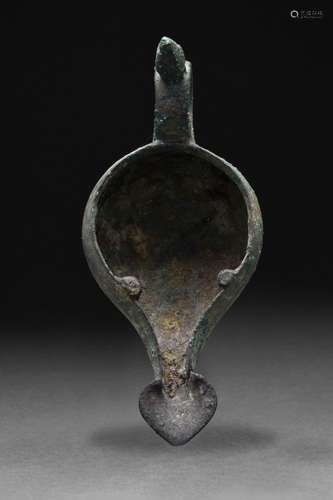 ROMAN BRONZE OIL LAMP