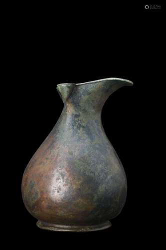 ROMAN BRONZE OINOCHOE WITH SUPERB PATINA