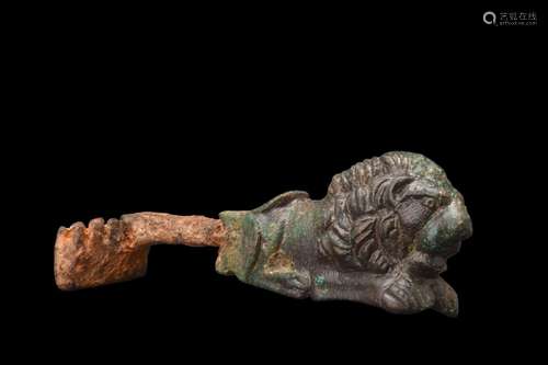 SUBSTANTIAL ROMAN BRONZE AND IRON KEY WITH LION