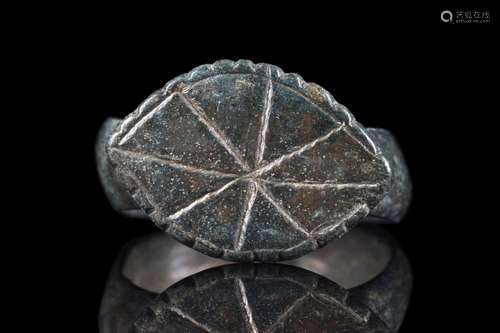 ROMAN BRONZE RING WITH STYLISED STAR