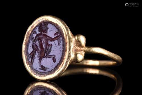 ROMAN GOLD RING WITH SATYR INTAGLIO