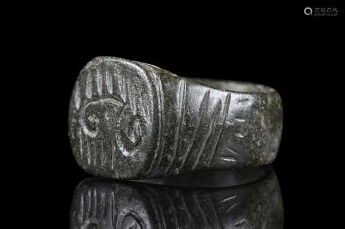 ROMAN BRONZE RING WITH LITUUS