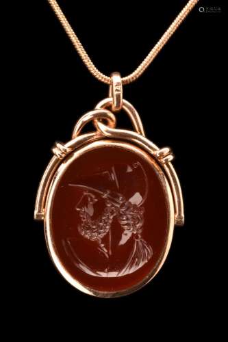 STUNNING NEO-CLASSICAL GOLD PENDANT WITH MARS