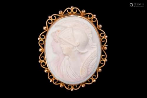 NEOCLASSICAL GOLD BROOCH WITH MARS AND MINERVA CAMEO