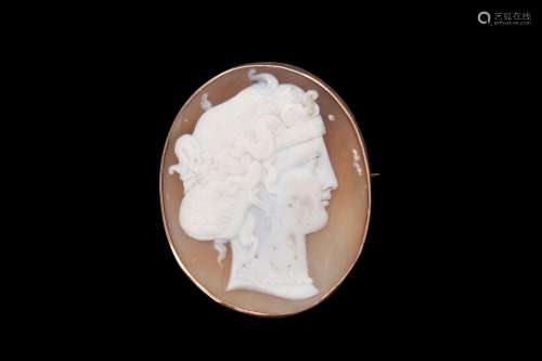 NEOCLASSICAL GOLD BROOCH WITH APOLLO CAMEO