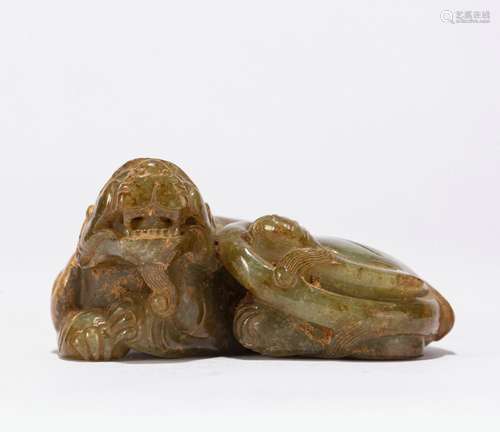 A Green high ancient jade animal ornament