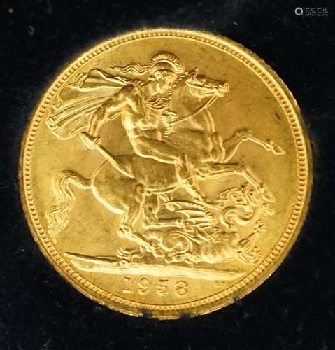 An Elizabeth II gold sovereign 1958