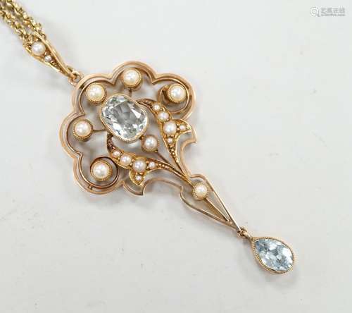 An Edwardian 15ct, aquamarine and seed pearl set drop pendan...