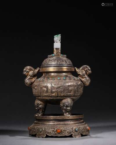 A gilding silver censer with dragon shaped ears