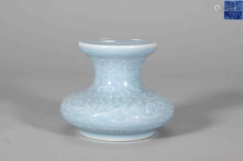 A celeste glaze porcelain vase