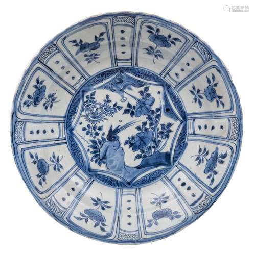 A Chinese 'Kraak' blue and white dish painted with a...