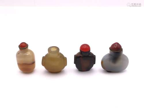 4 carved and polished agate snuff bottles 2 of arc