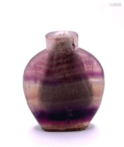 A 19thC banded amethyst snuff bottle, 7.5cm, with