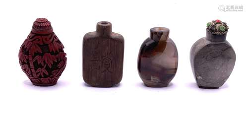 4 good early 20thC Chinese snuff bottles to includ