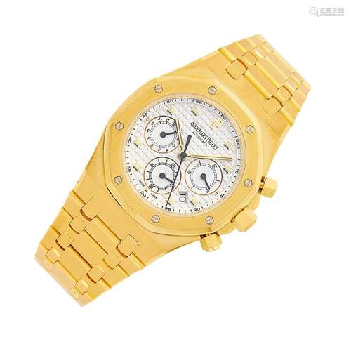 Audemars Piguet Gentleman's Gold 'Royal Oak' Chronograph Wri...