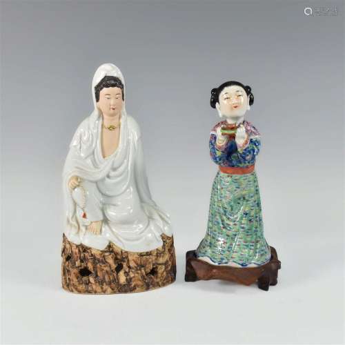 CHINESE PORCELAIN GUANYIN & CHILD STATUS WITH STAND