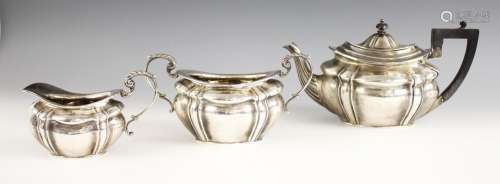 A silver tea service, Josiah Williams and Co, London 1900-19...