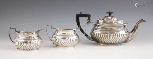 A silver tea service, W A Humphries Ltd, Birmingham 1976, co...