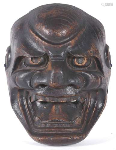 Máscara realizada en madera tallada representando Oni bueno.