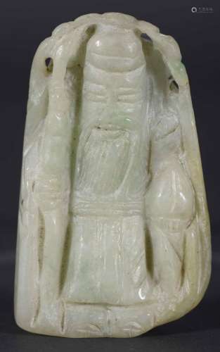 Colgante realizado en jade representando a personaje. China.